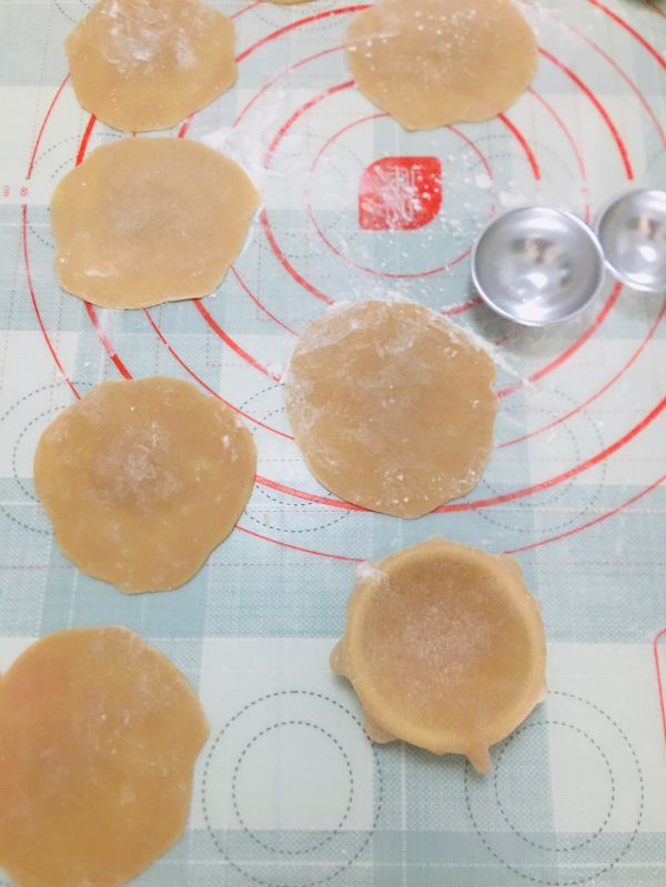 可爱小熊奥利奥雪梅娘