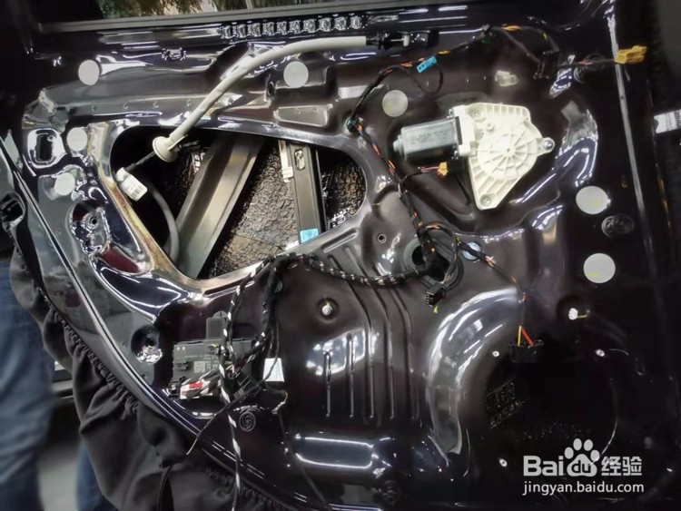 大众新帕萨特汽车音响改装步骤