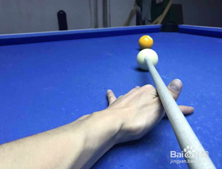 台球怎么瞄准最精确