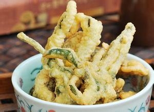 上班族夏季饮食大全：[30]鸡花炸香椿