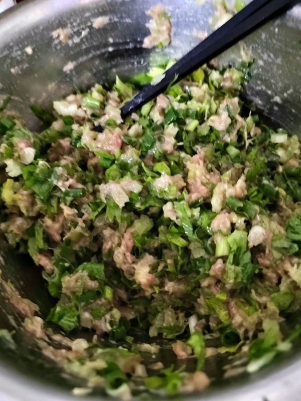 芹菜猪肉馅水饺