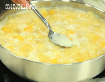 香蕉芒果果酱的做法