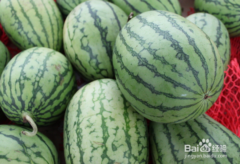 怎么挑选更甜的西瓜