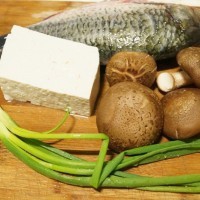 延缓衰老的香菇豆腐鲫鱼汤