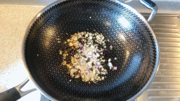 香辣十三香小龙虾