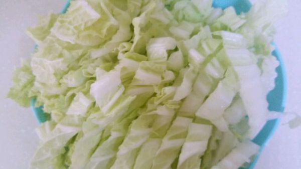 白菜豆腐三丝汤