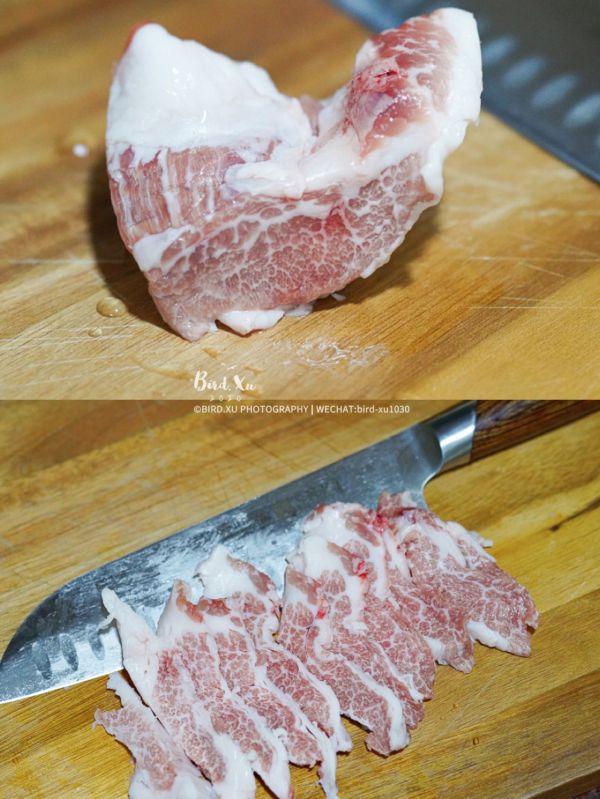 麻辣干锅肉片花菜