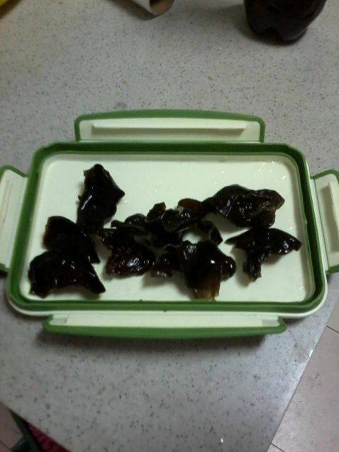 香浓好吃的可乐排骨，味道棒极了！