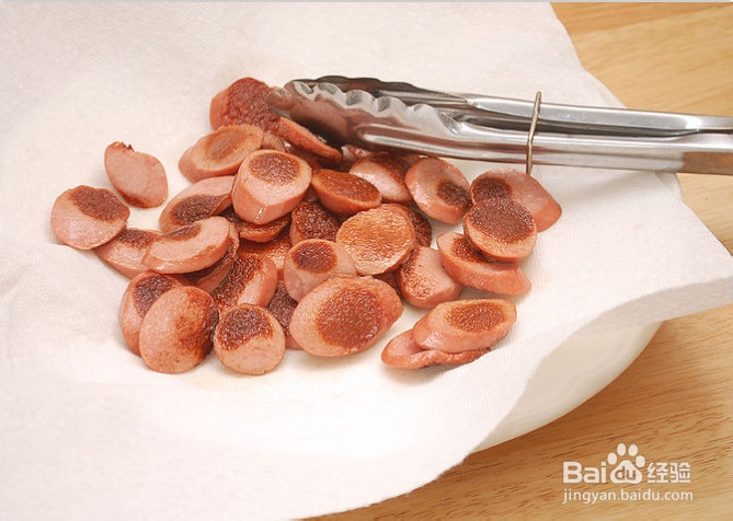 如何制作炒热狗