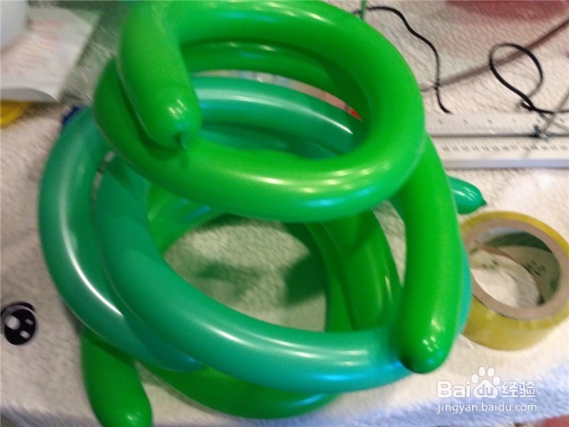 魔术气球章鱼怎么做