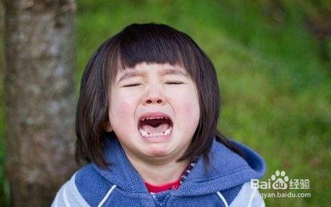 孩子爱打人的原因和解决方法