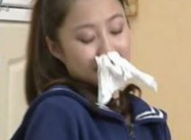 教你个小窍门保准你切洋葱时不流泪