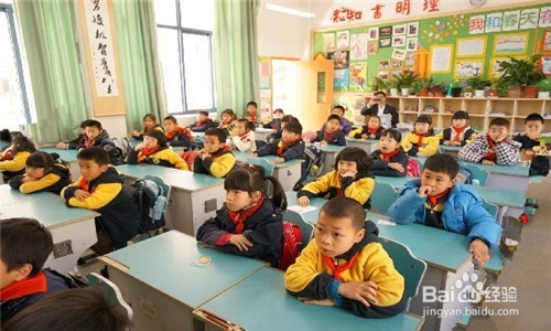 学生上课捣乱怎么办