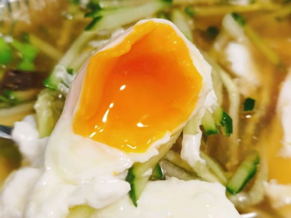 黄瓜鸡蛋紫菜汤