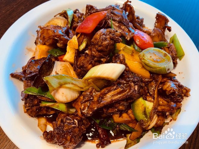 怎么做好吃美味的爆香兔肉