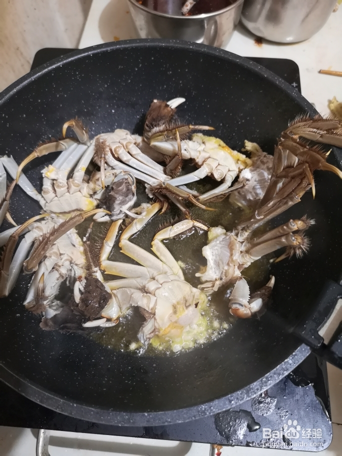 味美鲜香的大闸蟹炒年糕