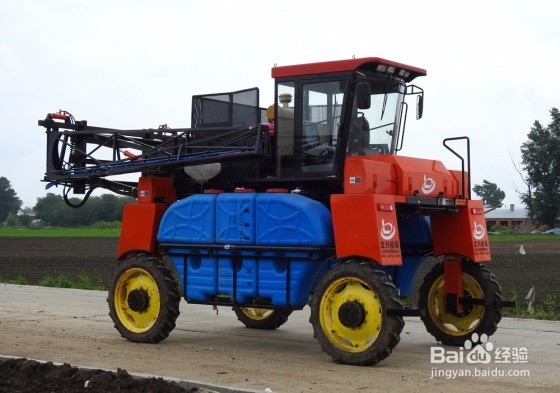 如何选用喷药机械？