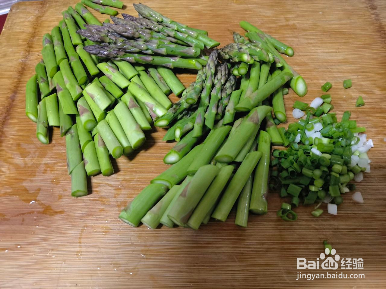 芦笋炒虾仁的做法