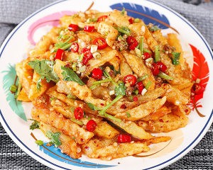 狼牙土豆的做法