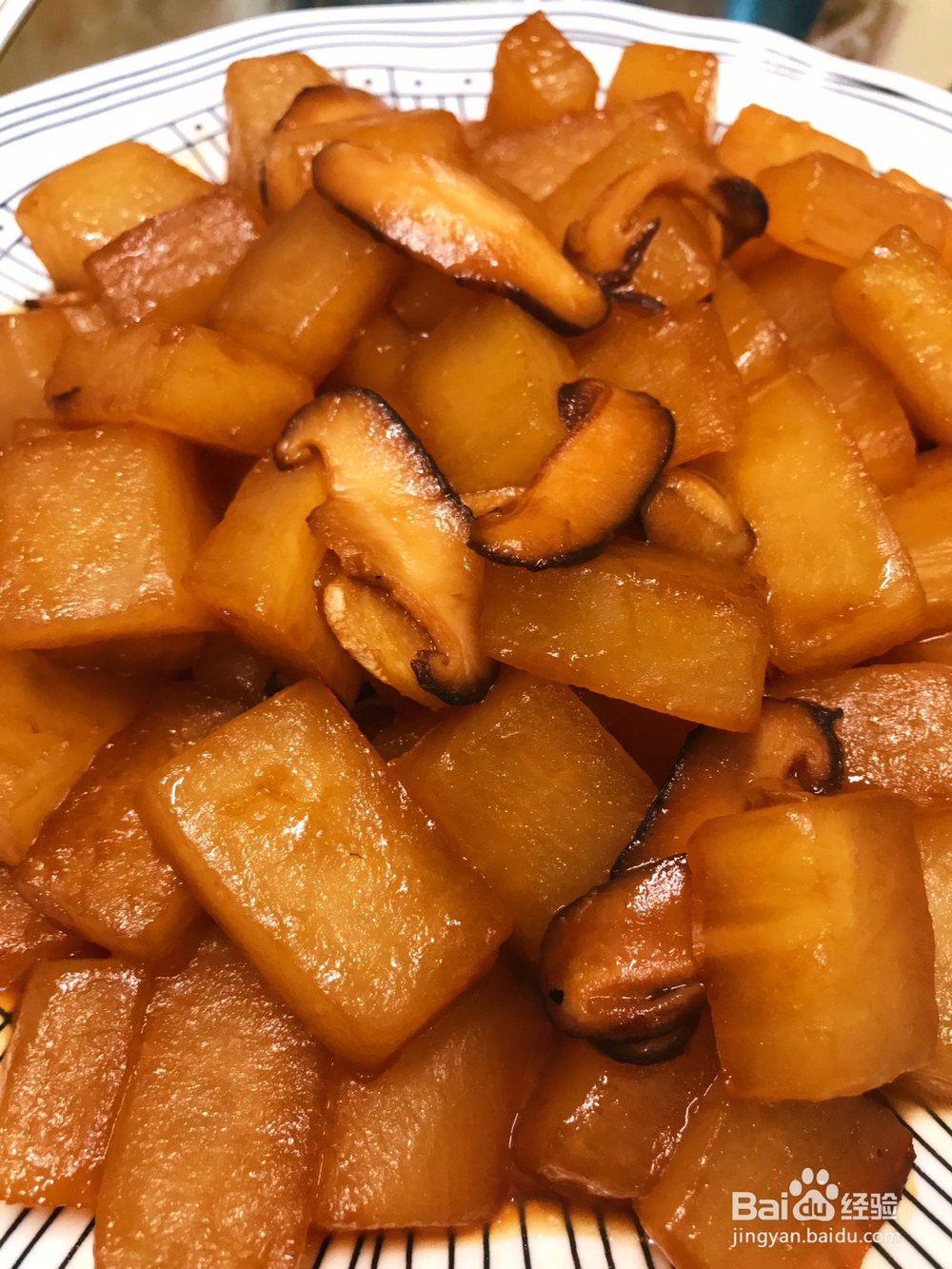 减脂美食香菇烧萝卜