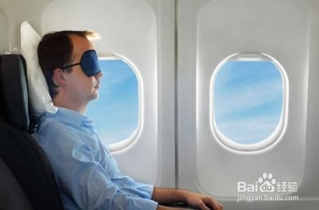 白领坐飞机该注意哪些?