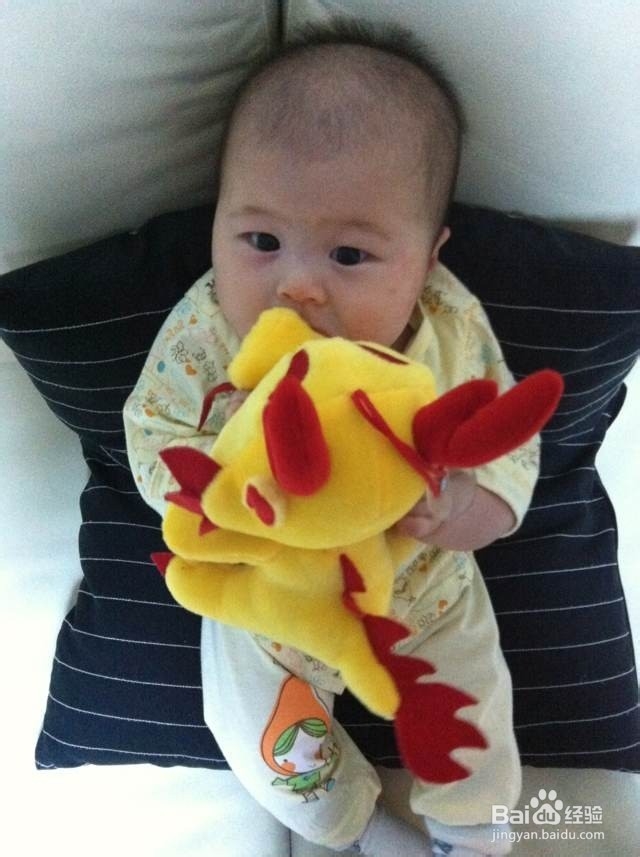 如何让宝宝学会坐