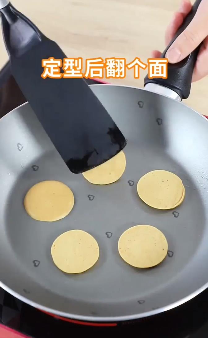 红枣松饼怎么做简单又好吃？