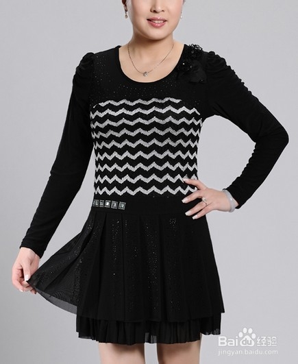 秋款中老年连衣裙哪种最高贵，哪种最显瘦？