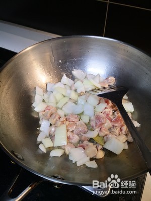 咖喱榨菜鸡丁双拼饭的做法