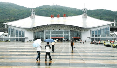 秦皇岛到张家界自驾游