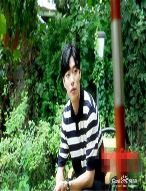 男生卫衣怎么搭配？