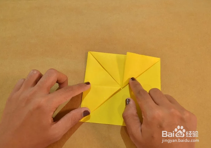 如何制作折纸“愤怒的小鸟”书签