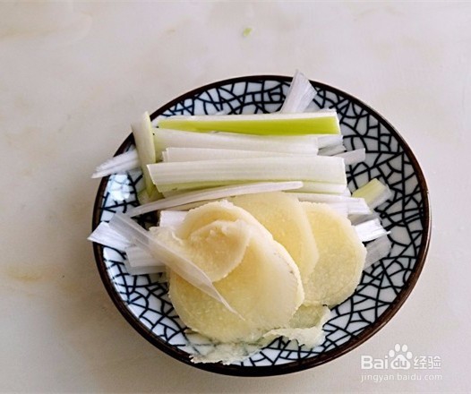 好吃营养的红烧带鱼