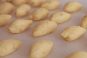 教大家做地瓜饼干