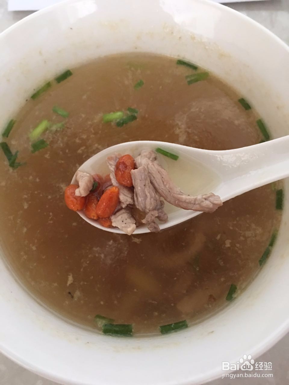 月经不调——枸杞瘦肉汤