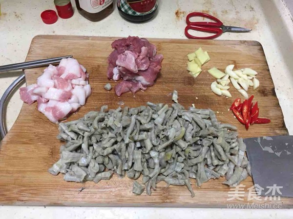 笋干烧肉的做法