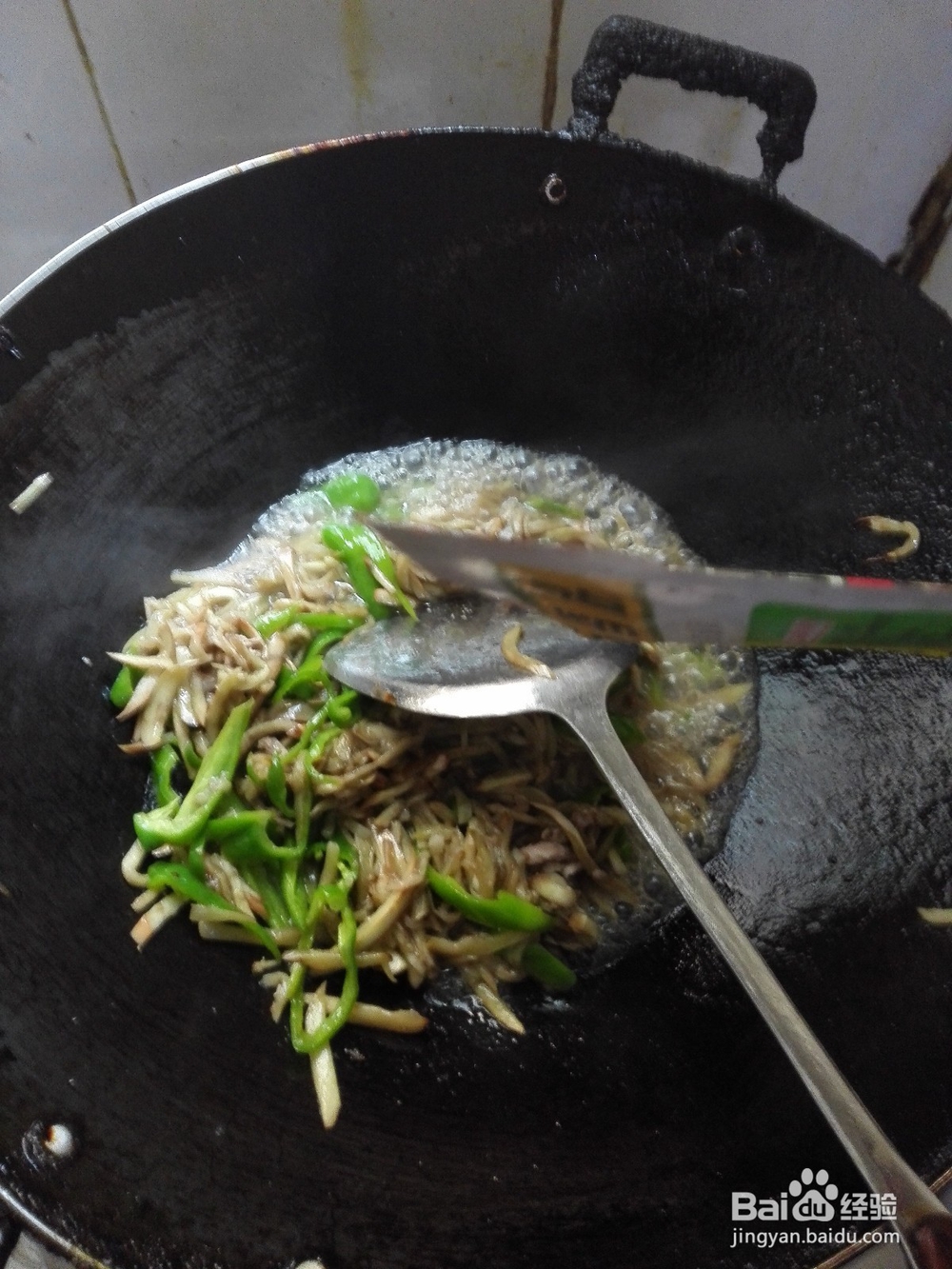 怎样制作肉丝白茄?