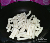 风味辣酱炒年糕