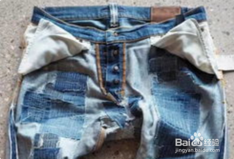 黑色牛仔裤第一次怎么洗不掉色