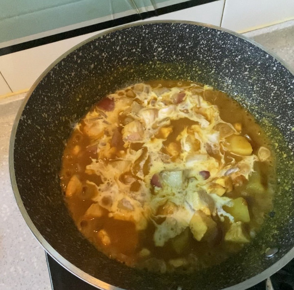 牛奶咖喱鸡肉饭