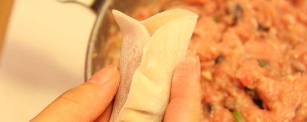 营养美味的海参水饺的制作方法-精编