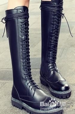 冬季里靴子怎么穿才好看？