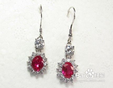 亲!您知道购买珠宝有哪些误区吗?