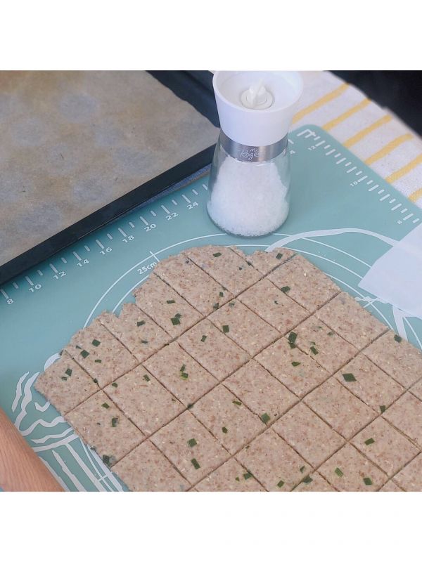 无糖葱香小饼干