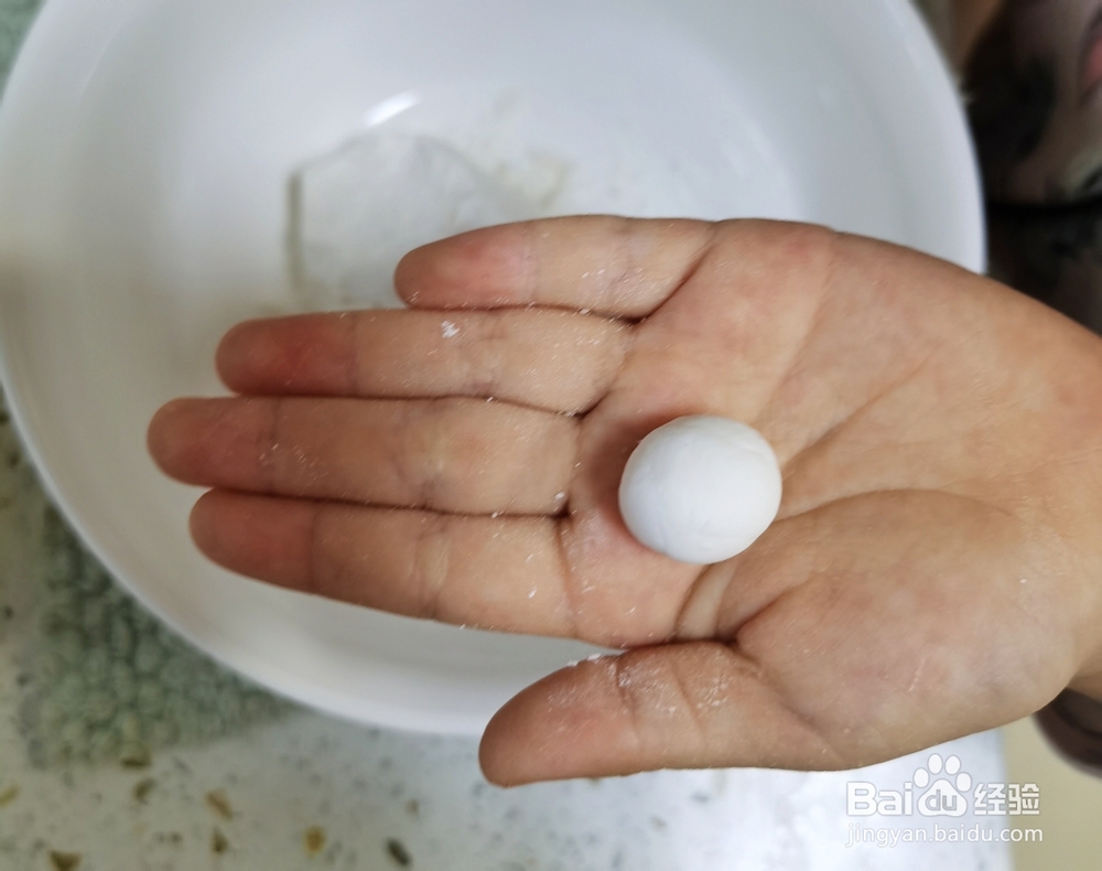 不费事做蜜豆桂花圆子