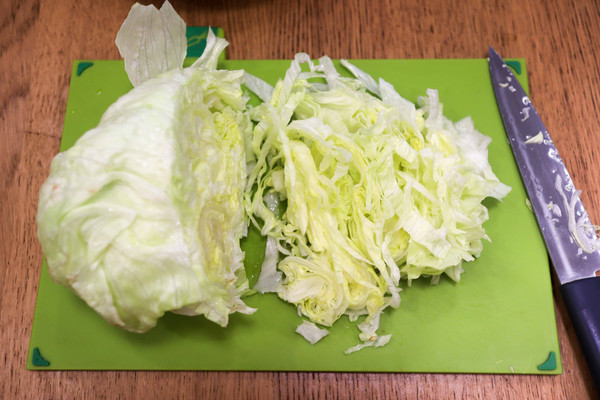 低脂鸡胸蔬菜沙拉