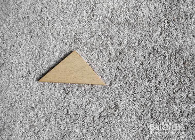 爬行比赛的娃娃用七巧板怎么拼？