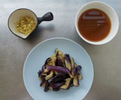 不变色的红烧茄子(一次就能成功)