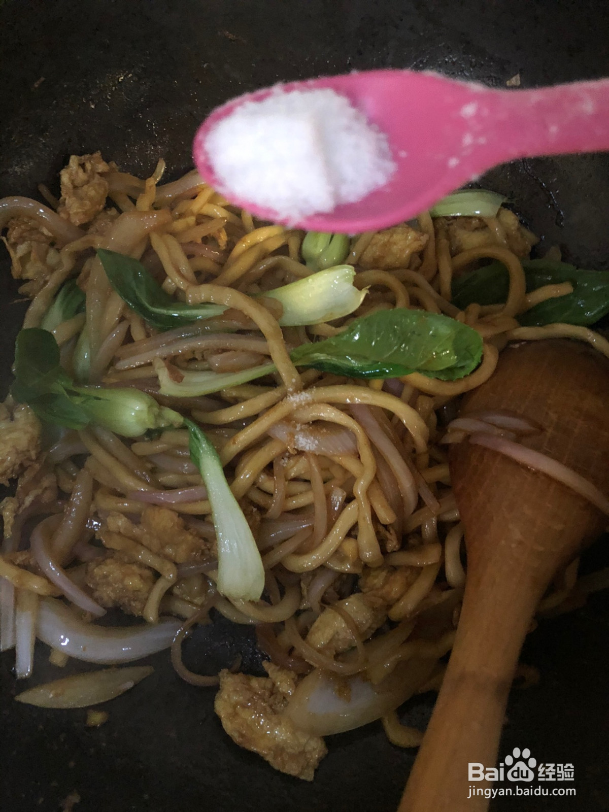 酱油炒面的做法