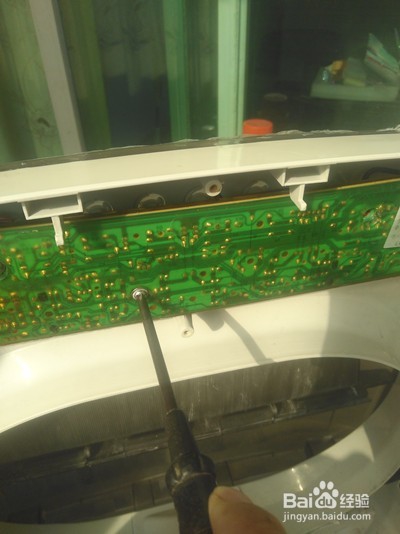 全自动洗衣机按键开关电脑板更换方法